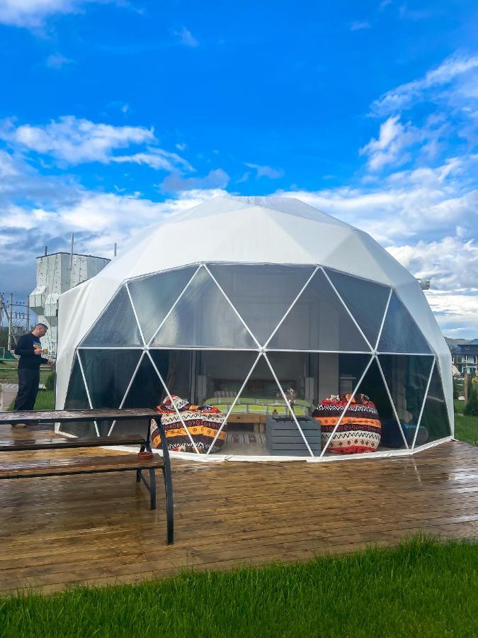 Глемпінг Едельвейс Hotell Oryavchyk Eksteriør bilde